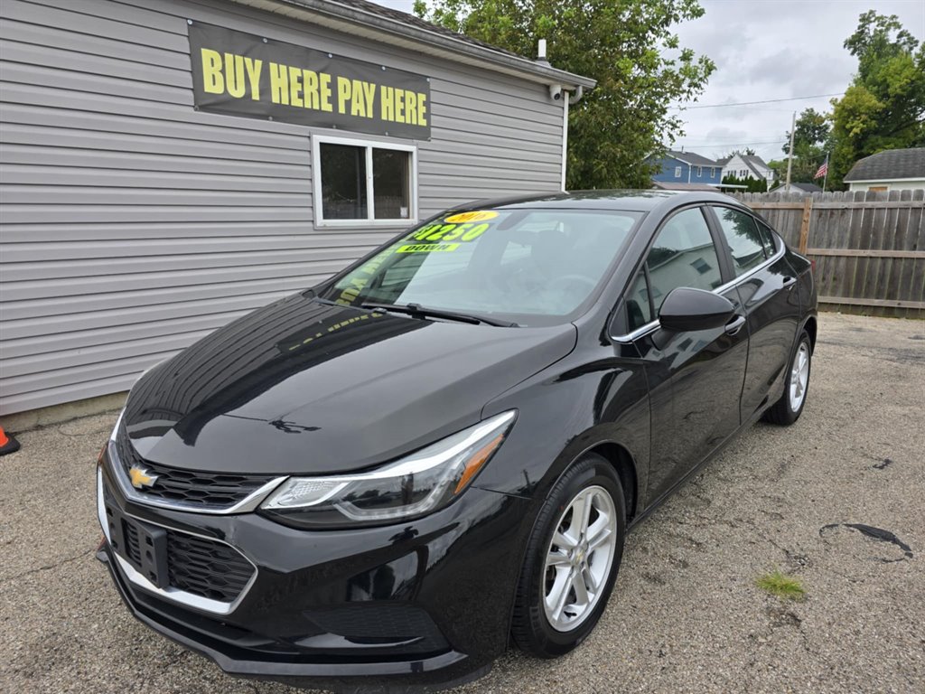 2016 Chevrolet Cruze LT's photo